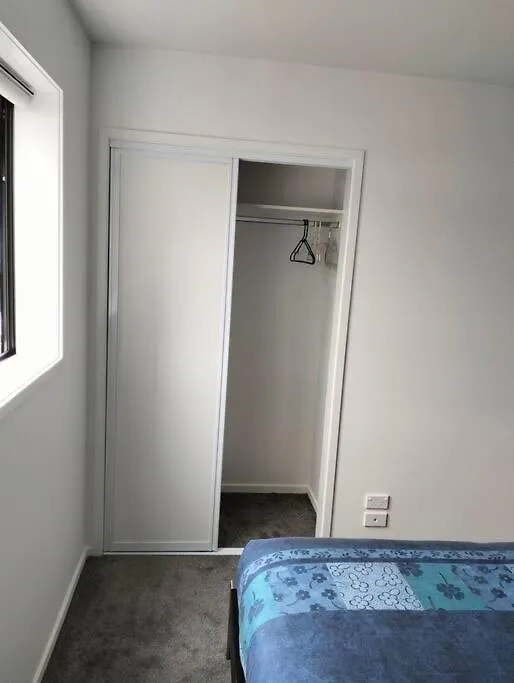 Cozy 2 Bed Cbd Retreat By Latimer Square Villa Christchurch New Zealand